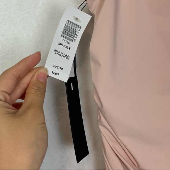 ten by babaton xxs baby pink ruched v neck mini dress - Picture 11 of 16